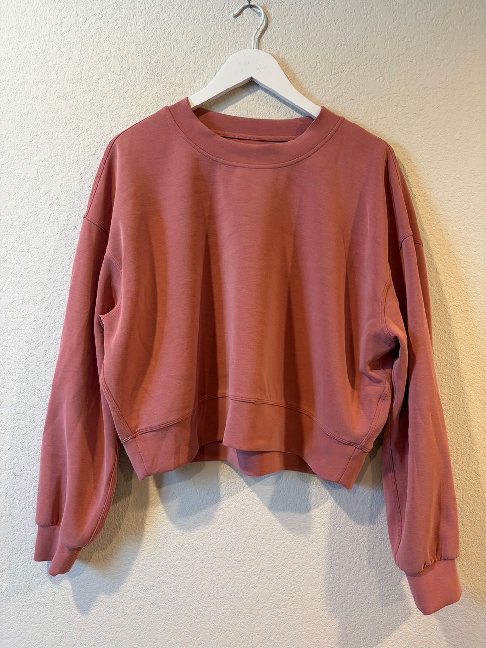 Lululemon Women’s Pink Softstreme Perfectly Oversized Cropped Crew - 8